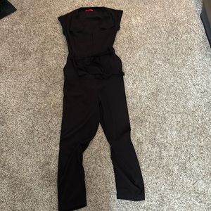 adorable black jumpsuit